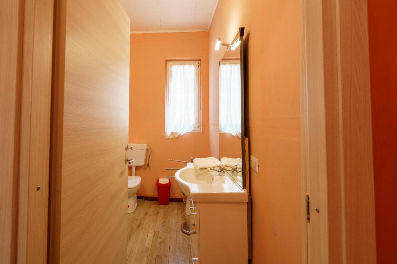 The Orange Housing In Комо Экстерьер фото